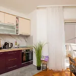 Апартаменты Golden View