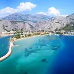 Golden View Апартаменты *