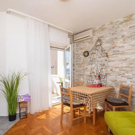 Golden View Apartmán Duće